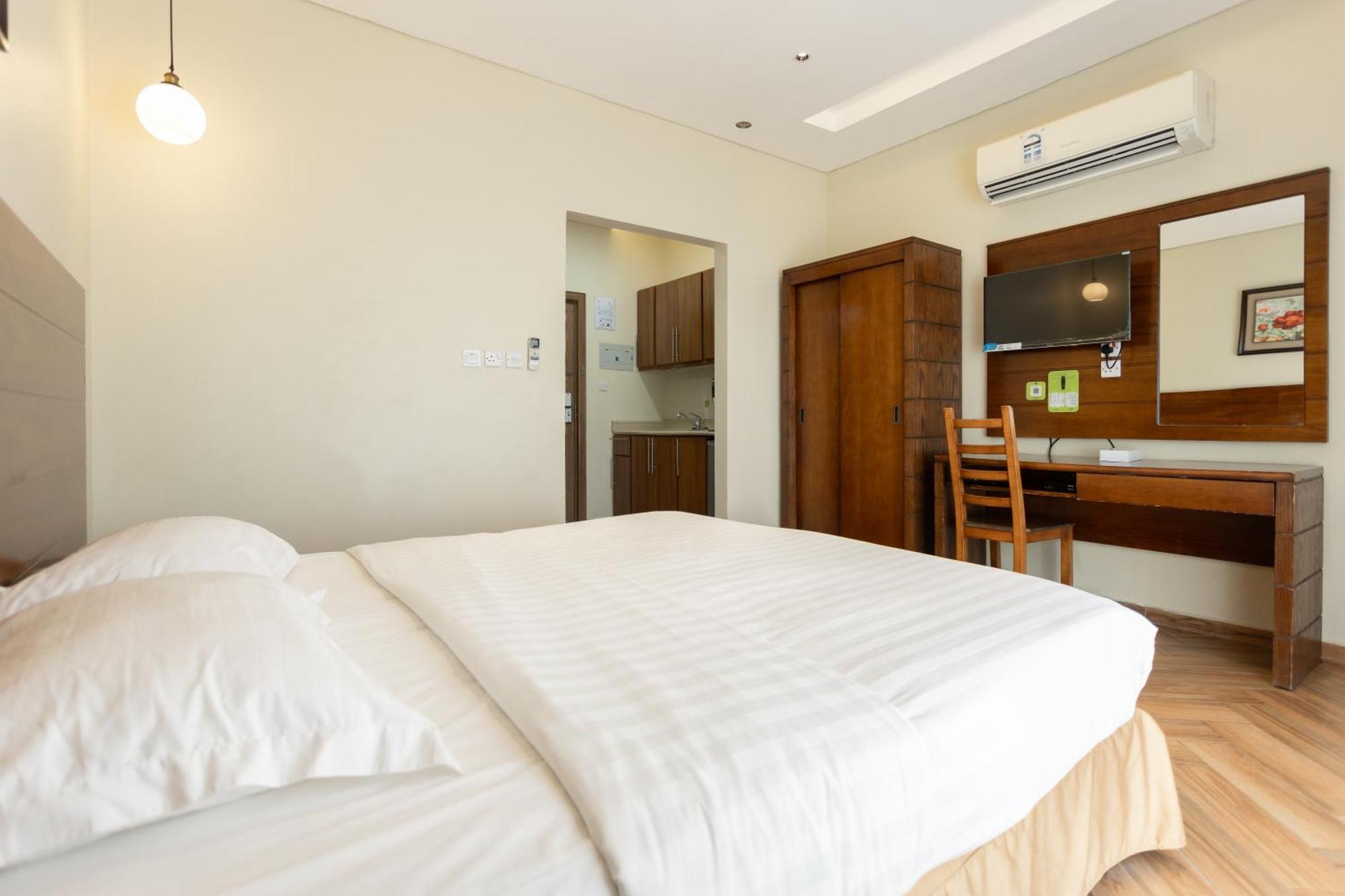 Al Jar - Families Only Resort 2*
